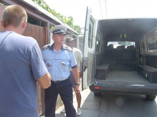 Bărbatul care şi-a ucis soţia, arestat preventiv